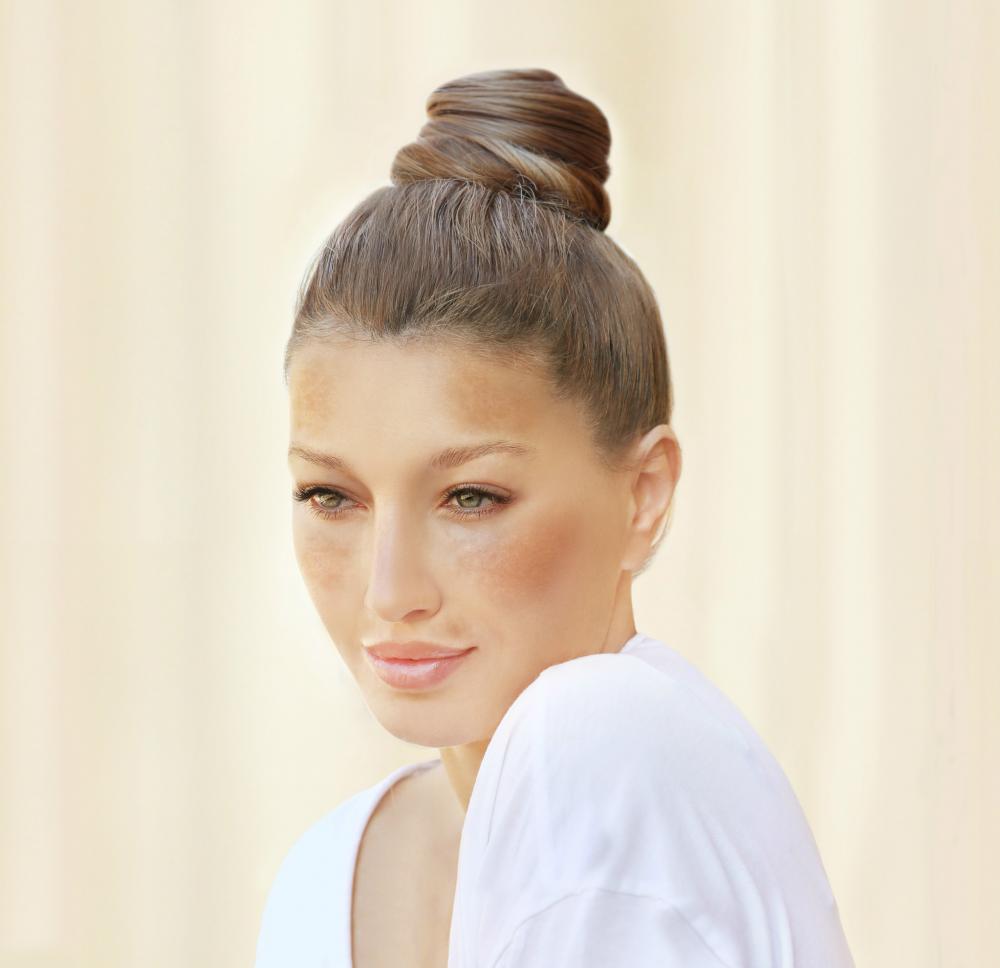 Krok za krokom k jednotnej farbe pleti: ako šetrne a udržateľne na pigmentové škvrny